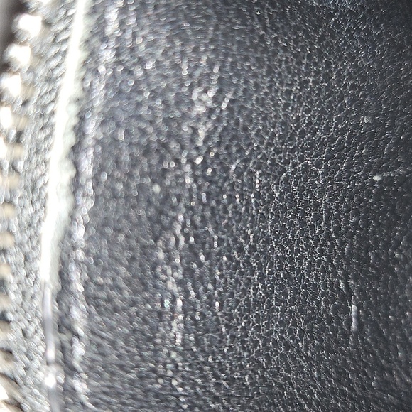 Authentic Saint Laurent Black and White Card Holder With Dustbag - Picture 5 of 9